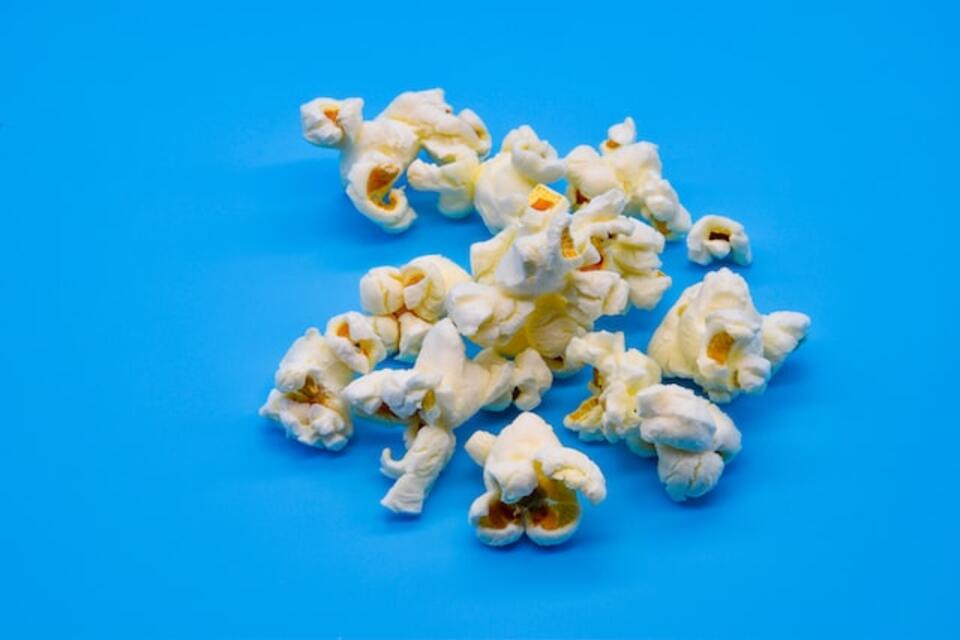 Popcorn on a table.