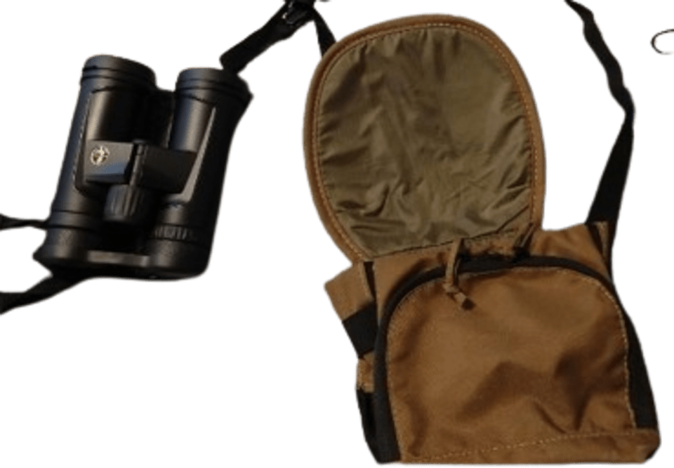 Leupold Yellowstone 10x42mm Binocular with carrying case.